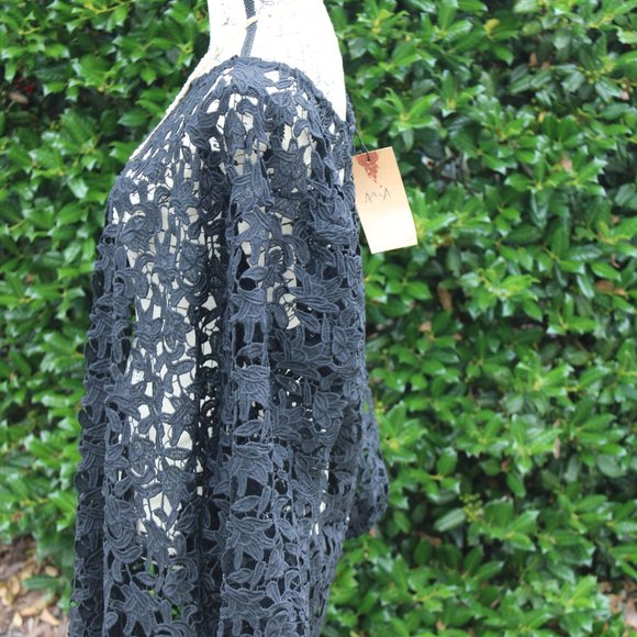 NWT - ARIA HANDMADE - LACE OVERLAY - Picture 6 of 7